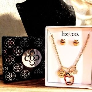 🍎Liz Claiborne Set~ Teach& Inspire